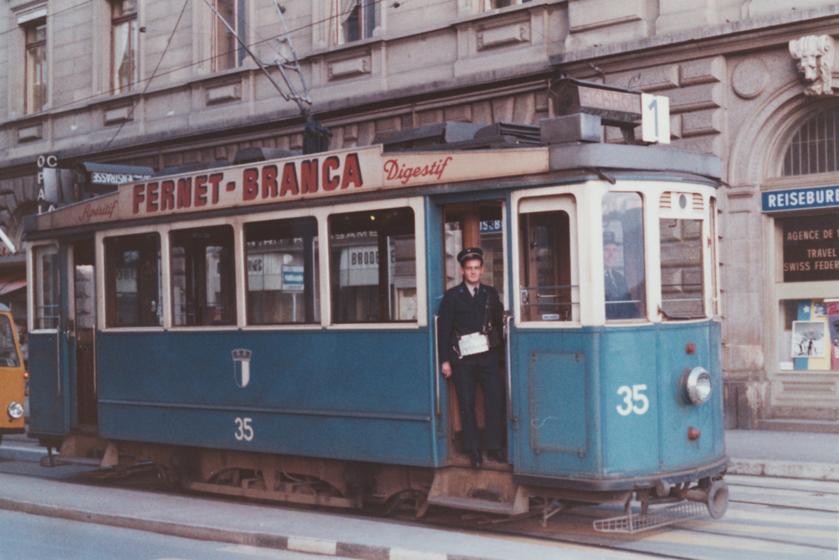 Wagenführer und Billetteur (Archiv VBL) Wagenführer und Billetteur (Archiv VBL)