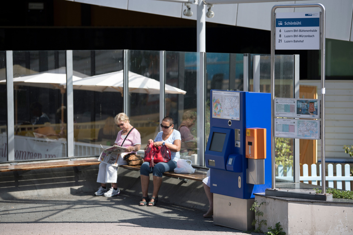 Heutiger Billettautomat an der Haltestelle Schönbühl. (Archiv VBL) Heutiger Billettautomat an der Haltestelle Schönbühl. (Archiv VBL)